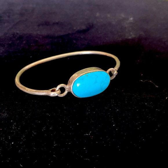 Vintage Silver & Turquoise Bracelet - Picture 9 of 11